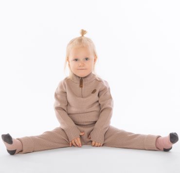 Bruse Merino ull - Hálfrennd Peysa & Buxur - Fölbleikt