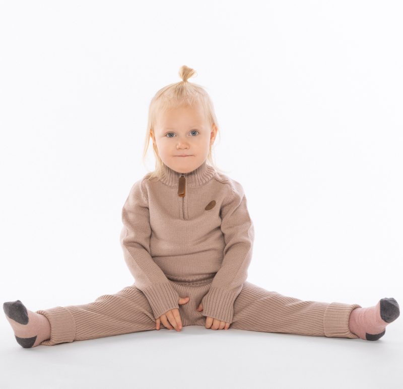 Bruse Merino ull - Hálfrennd Peysa & Buxur - Fölbleikt